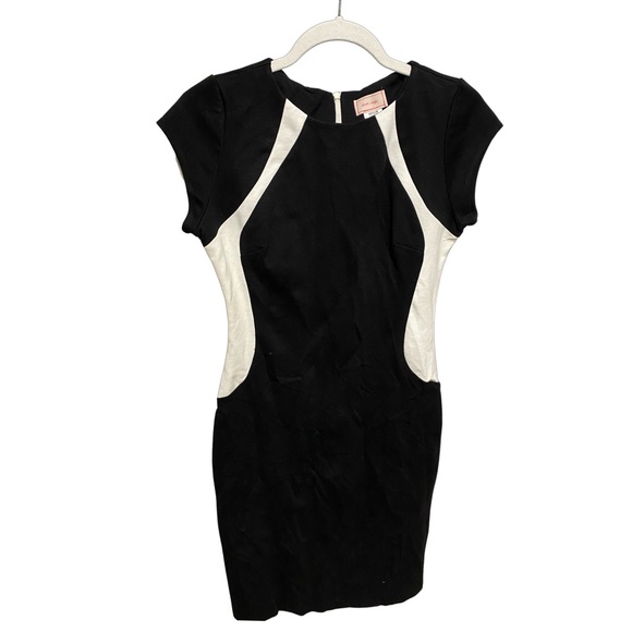 Love...Ady Mini Dress - Picture 1 of 4